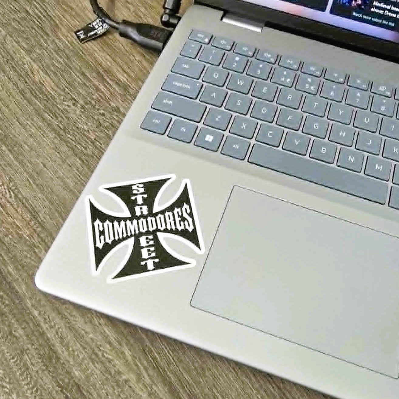 Street Commodores O'Conner Cross Sticker – Two Sizes