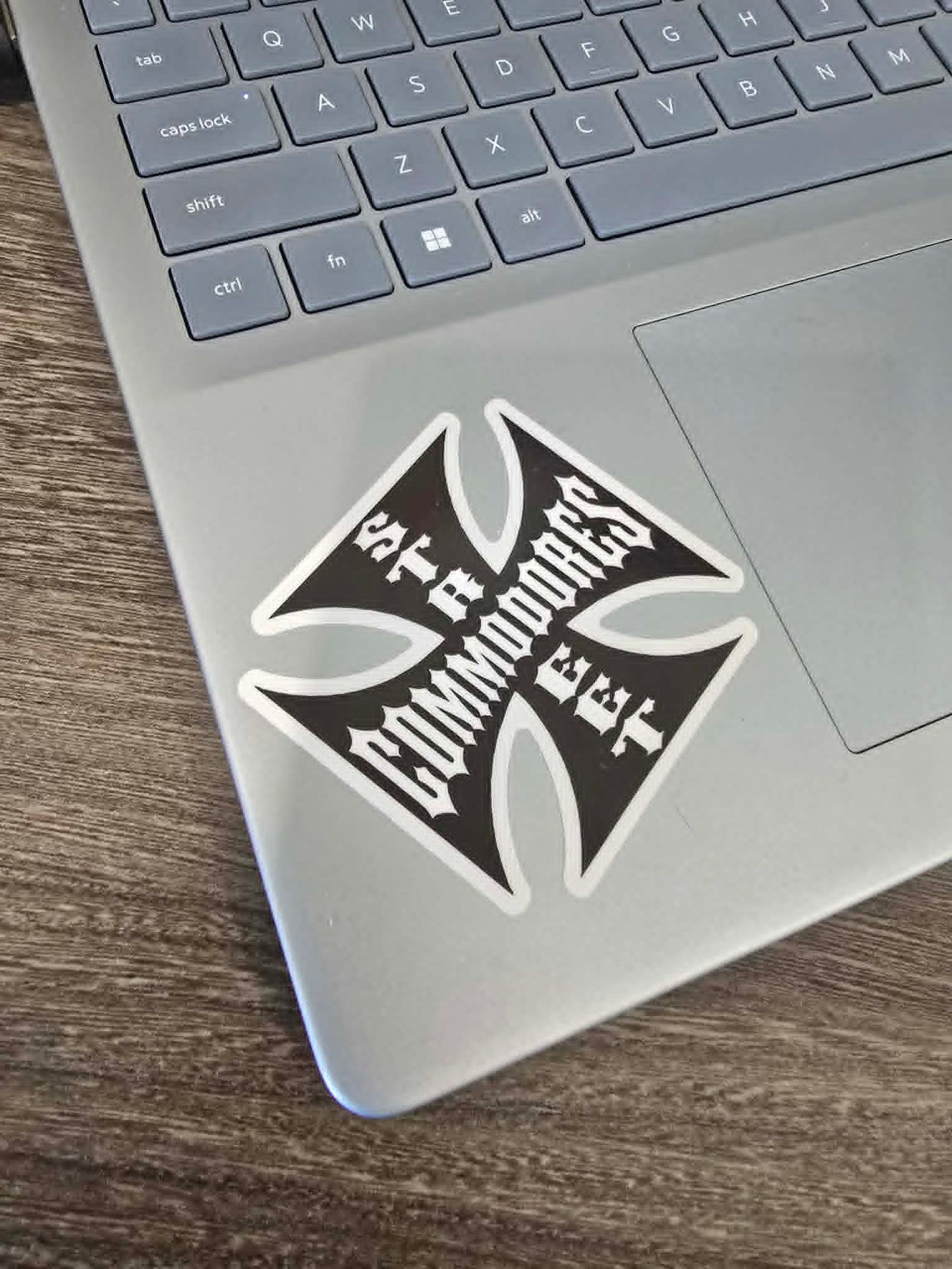 Street Commodores O'Conner Cross Sticker – Two Sizes